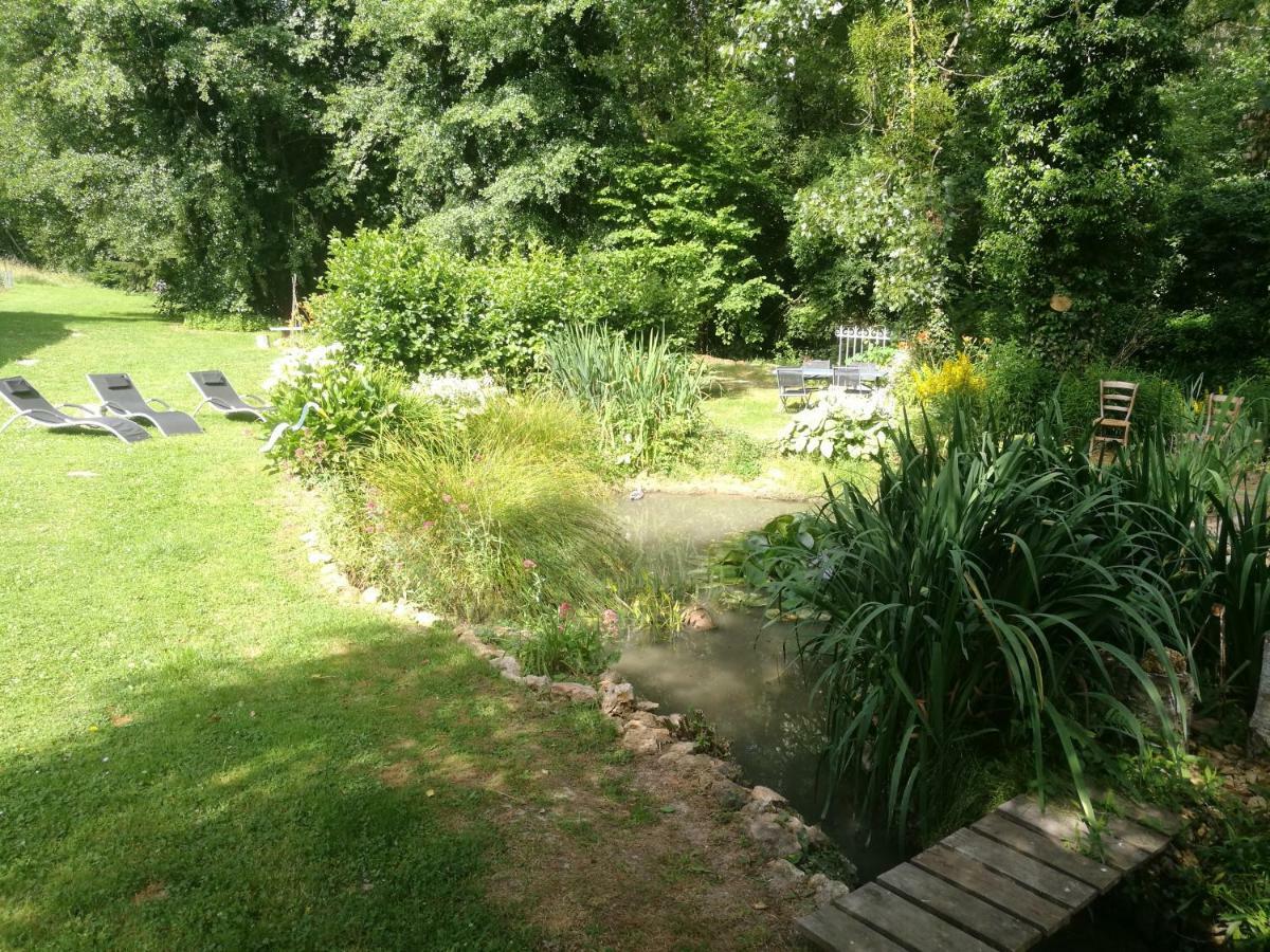 Le Clos Du Buisson Saint-Julien-de-la-Liegue エクステリア 写真